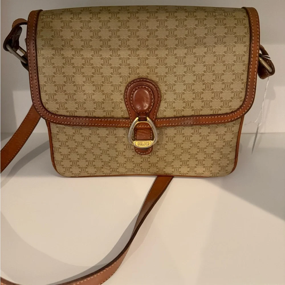 Celine Macadam Tan Shoulder Bag - Picture 3 of 7